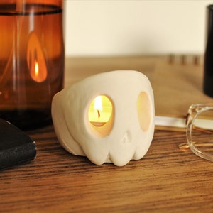 Skull Candle Holder Set Tealight Gift Halloween Decoration image 7