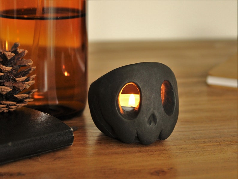 Skull Candle Holder Set Tealight Gift Halloween Decoration image 6