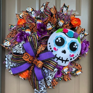 Dia de los muertos wreath, day of the dead door decor, Mexican Halloween decoration, Dia de los Muertos party decor, sugar skull wall decor,