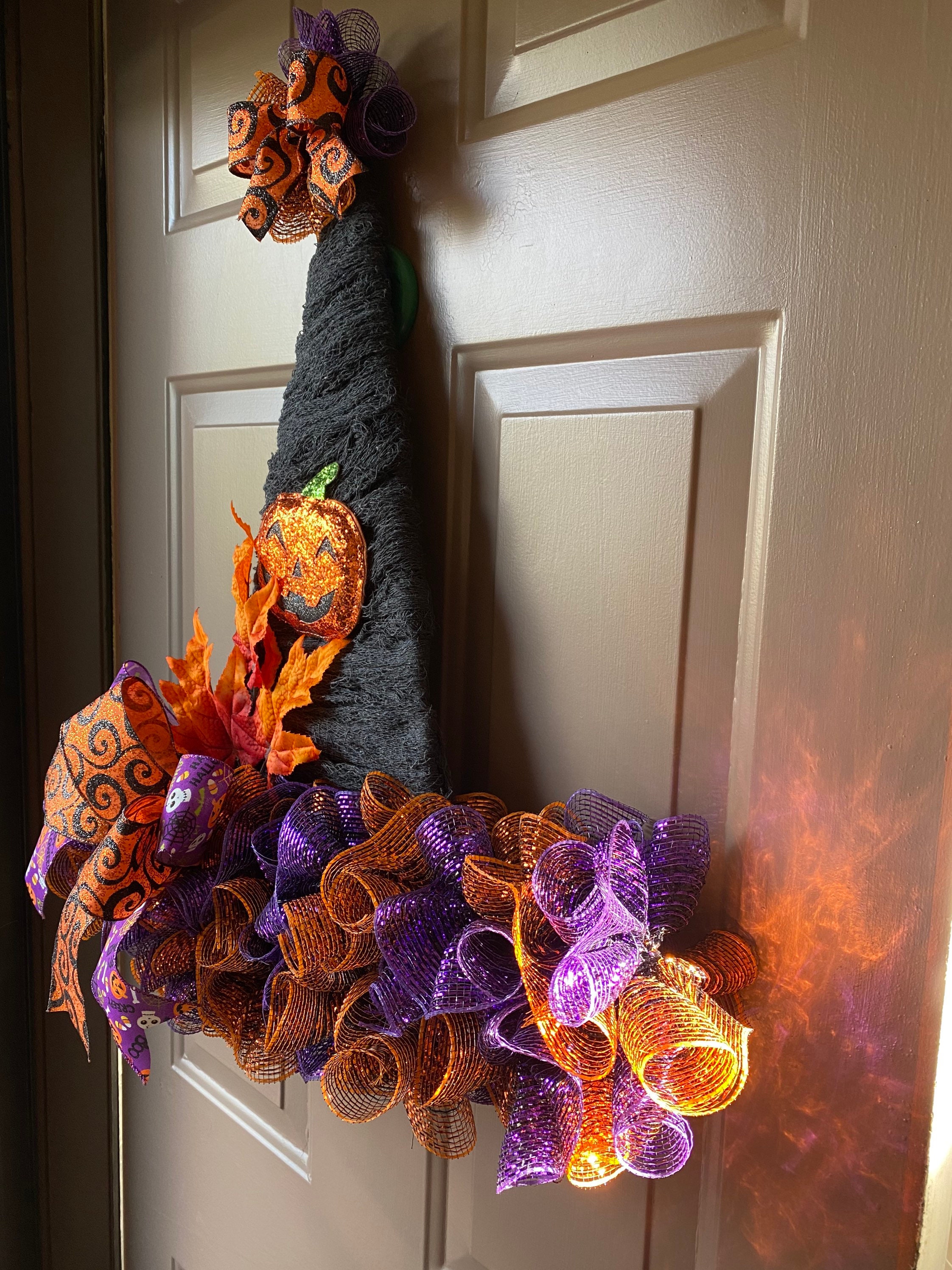 Halloween Wreath, Witch Hat Door Hanger, Deco Mesh Spooky Wall Decor ...