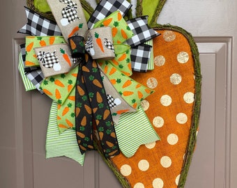 Carrot door hanging, Easter front door decor, carrot Easter wreath, burlap and grapevine carrot, Easter front door decor, twig and burlap