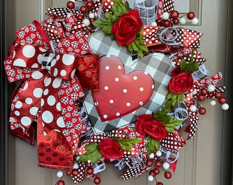 Valentine’s Day front door wreath, Valentine’s Day door decor, buffalo plaid heart deco mesh wreath, Valentine’s decoration, red Cupid swag,