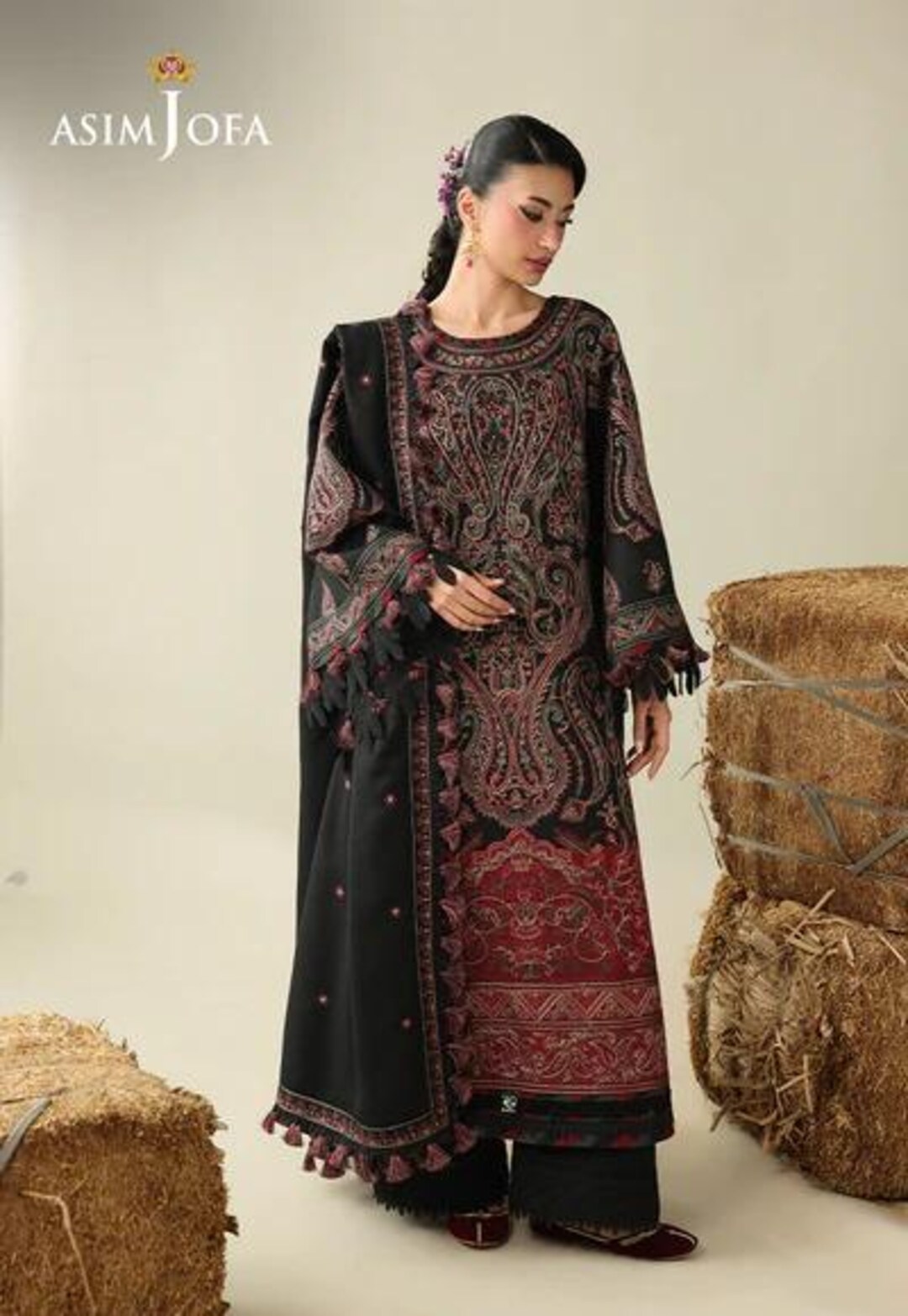 Qalamkar 3 Piece Custom Stitched Suit - Black - LB31544