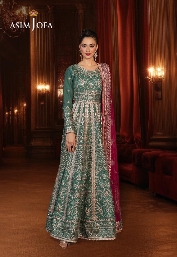 green emerald velvet dress ASIM JOFA CHADNI RAAT CHIFFON COLLECTION 2024 – Wearza main image 0
