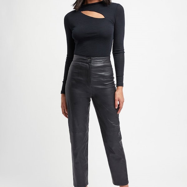 Black High-Waisted Leather Pant