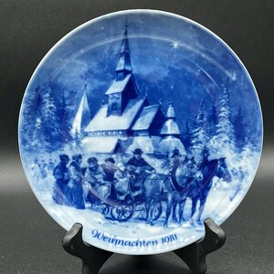 1981 Weihnachten (Christmas) Plate, Berlin Design, Blue China, West Germany Christmas Plates, Winter Plate Collections