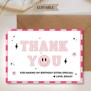 Cartões de agradecimento de aniversário com rosto sorridente de uma garota legal, cartões de agradecimento de primeiro aniversário, cartão de agradecimento digital, rosto sorridente xadrez EDITÁVEL