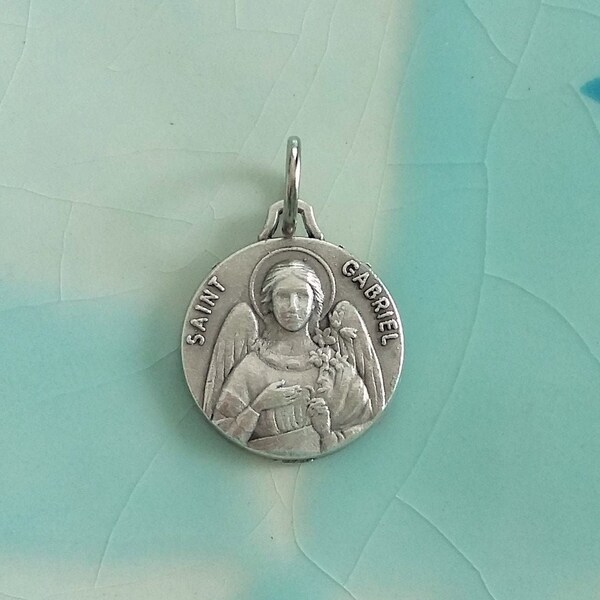 Petite médaille religieuse Saint GABRIEL Archange Vintage en métal