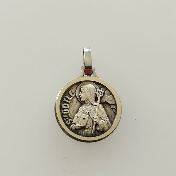 Ancienne petite médaille Sainte ODILE patronne Alsace en métal