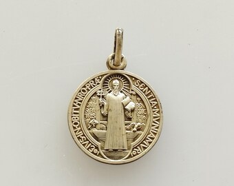 Ancienne médaille religieuse saint BENOIT Benedicti croix en métal