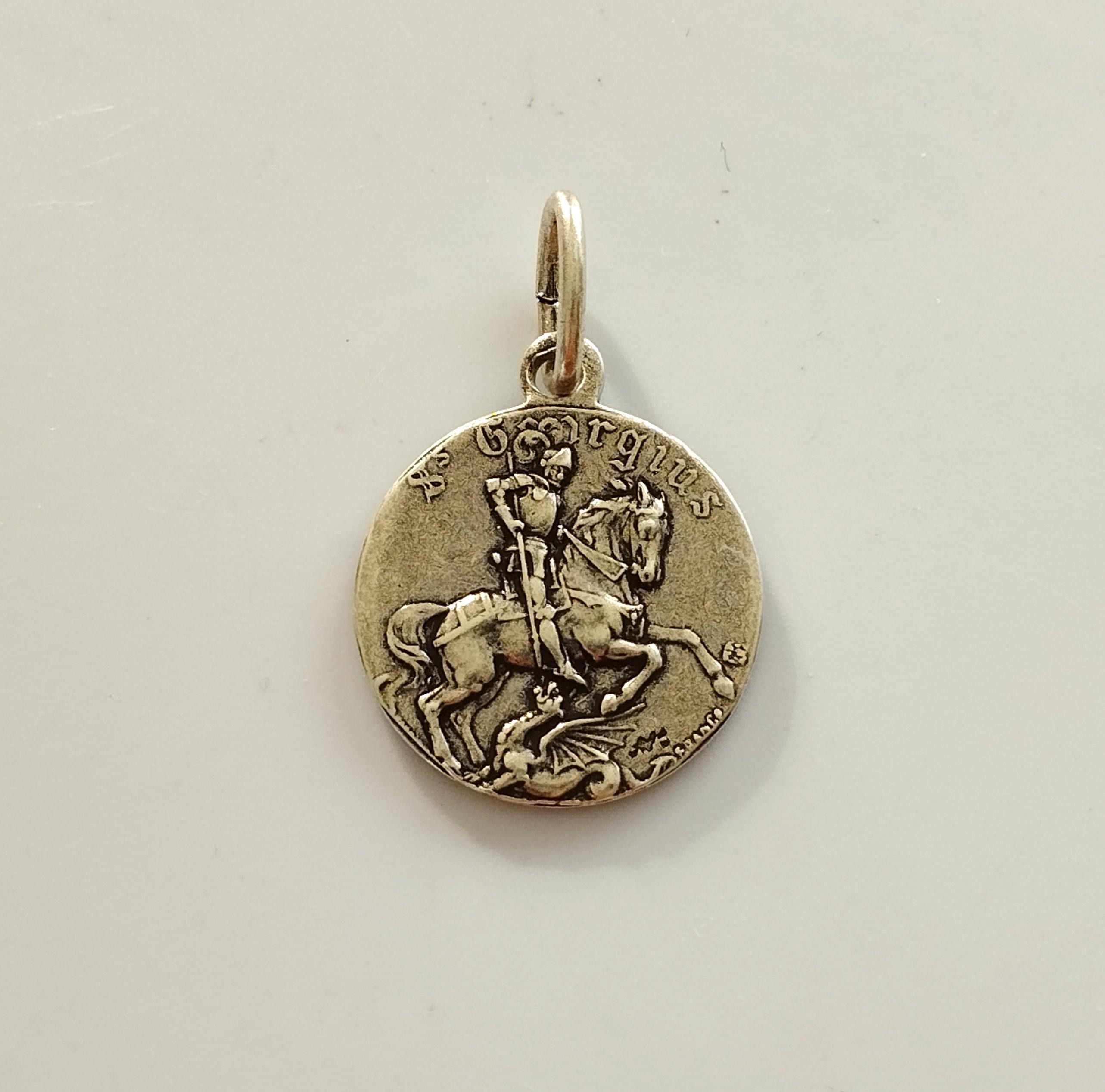 Médaille Saint Genaro En Argent Sterling Argent Necklace Médaille De Saint- Georges En Argent Massif 925 Médaille Saint Genaro En Argent Sterling Argent Coin Médaille Saint Genaro En Argent Sterling Argent Necklace Médaille De Saint- Georges En Argent Massif 925 Médaille Saint Genaro En Argent Sterling Argent Coin