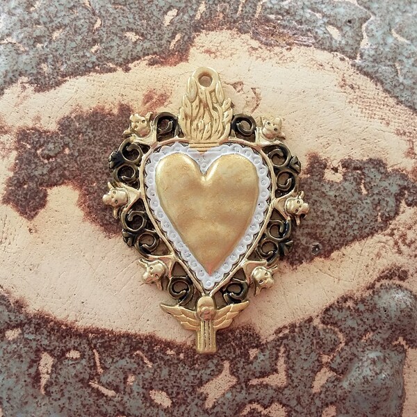 Little heart EX VOTO sacred treasure carries good luck painted metal