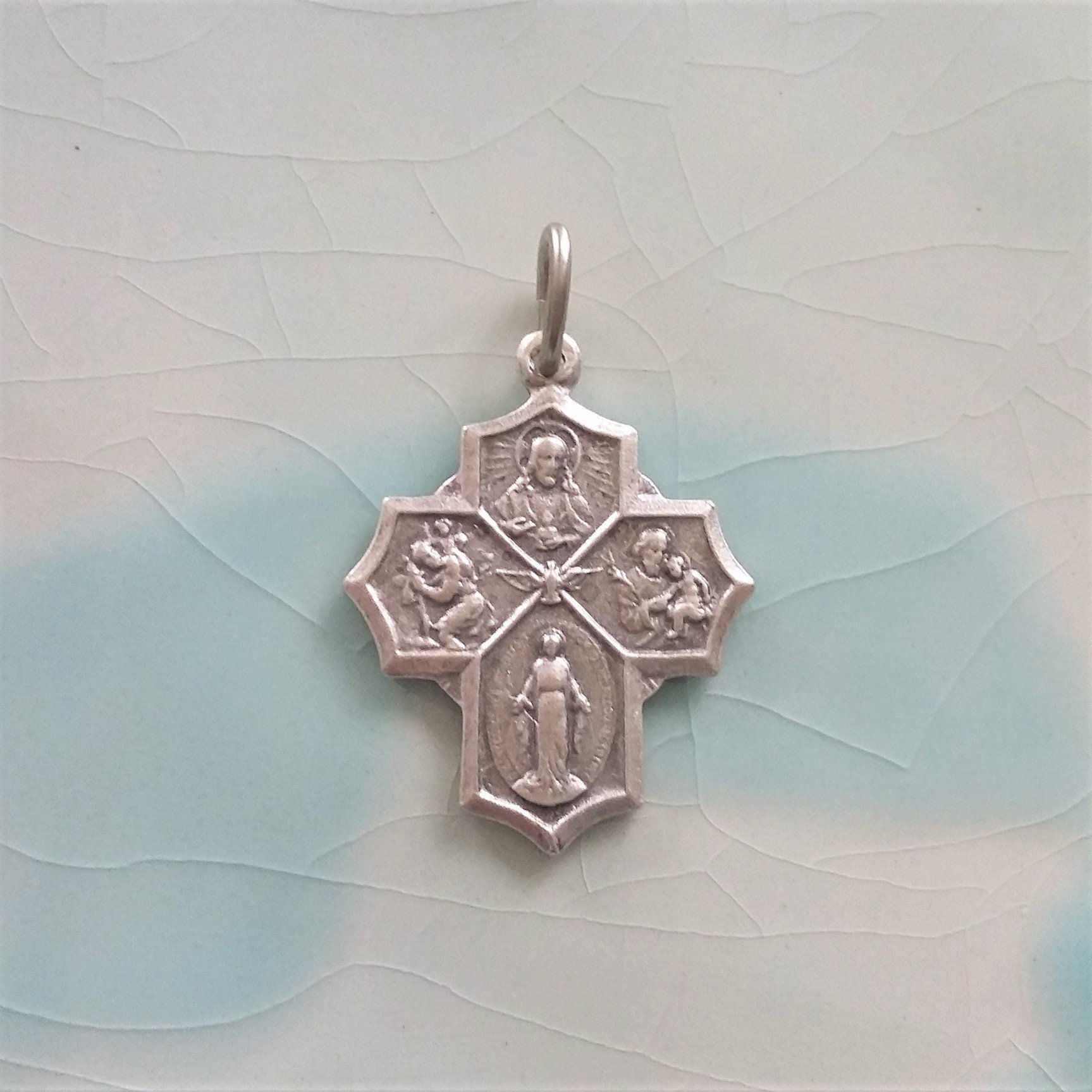 Ancienne Médaille Croix Saints Christ Vierge en Métal