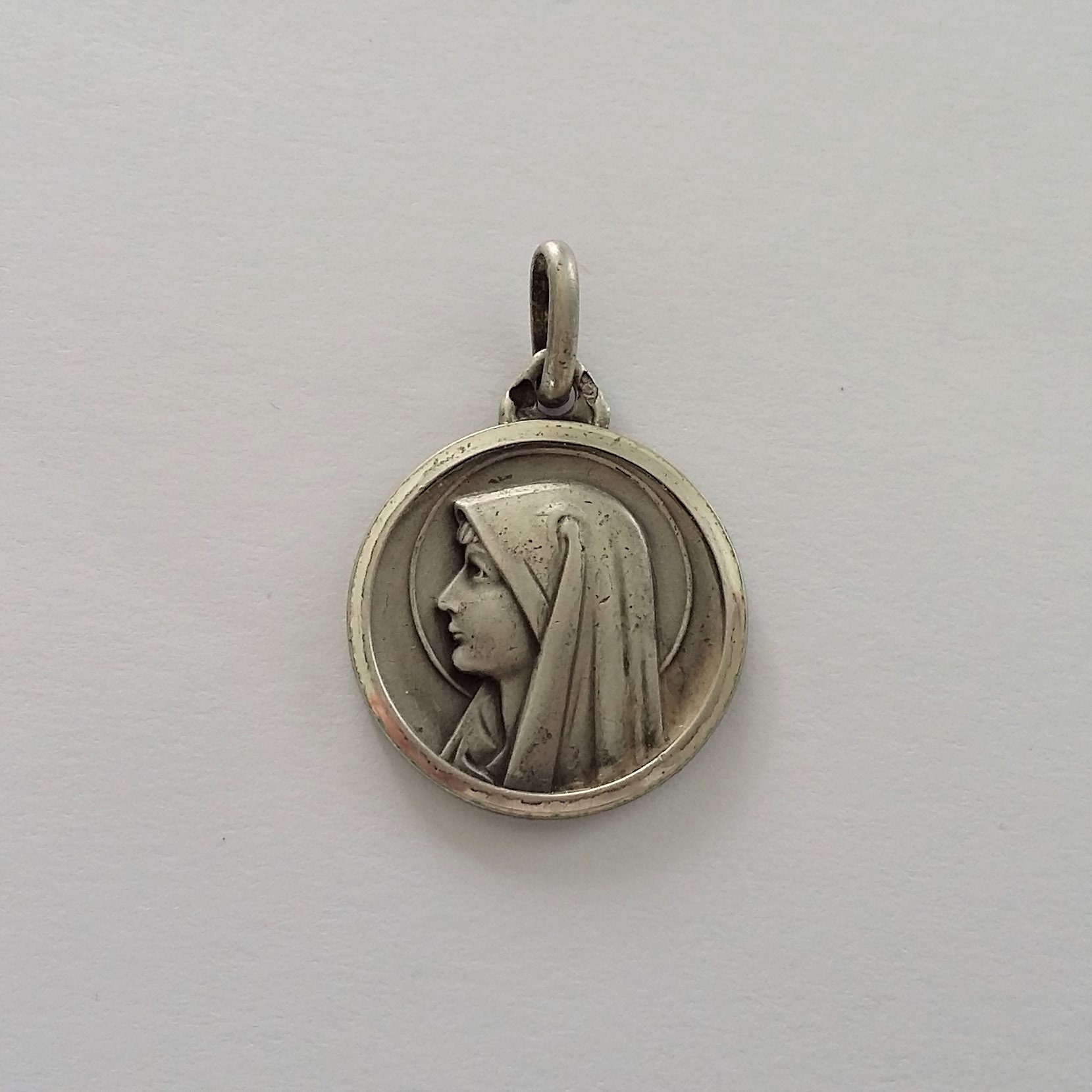 Ancienne Médaille Vierge Grotte de Lourdes en Argent