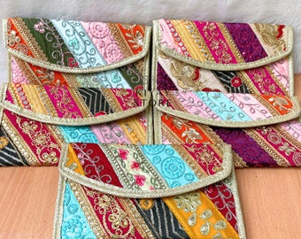 Squisite pochette Zari Borsa/sacchetti/borsa da donna per regali di ritorno Bomboniera di nozze, regali unici Mehndi e Sangeet per gli ospiti Borsa ricamata