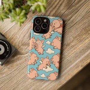 Funda para teléfono con cerditos voladores, adorables cerditos con alas, diseño de cielo de dibujos animados, humor animal sin costuras, resistente para iPhone y Galaxy