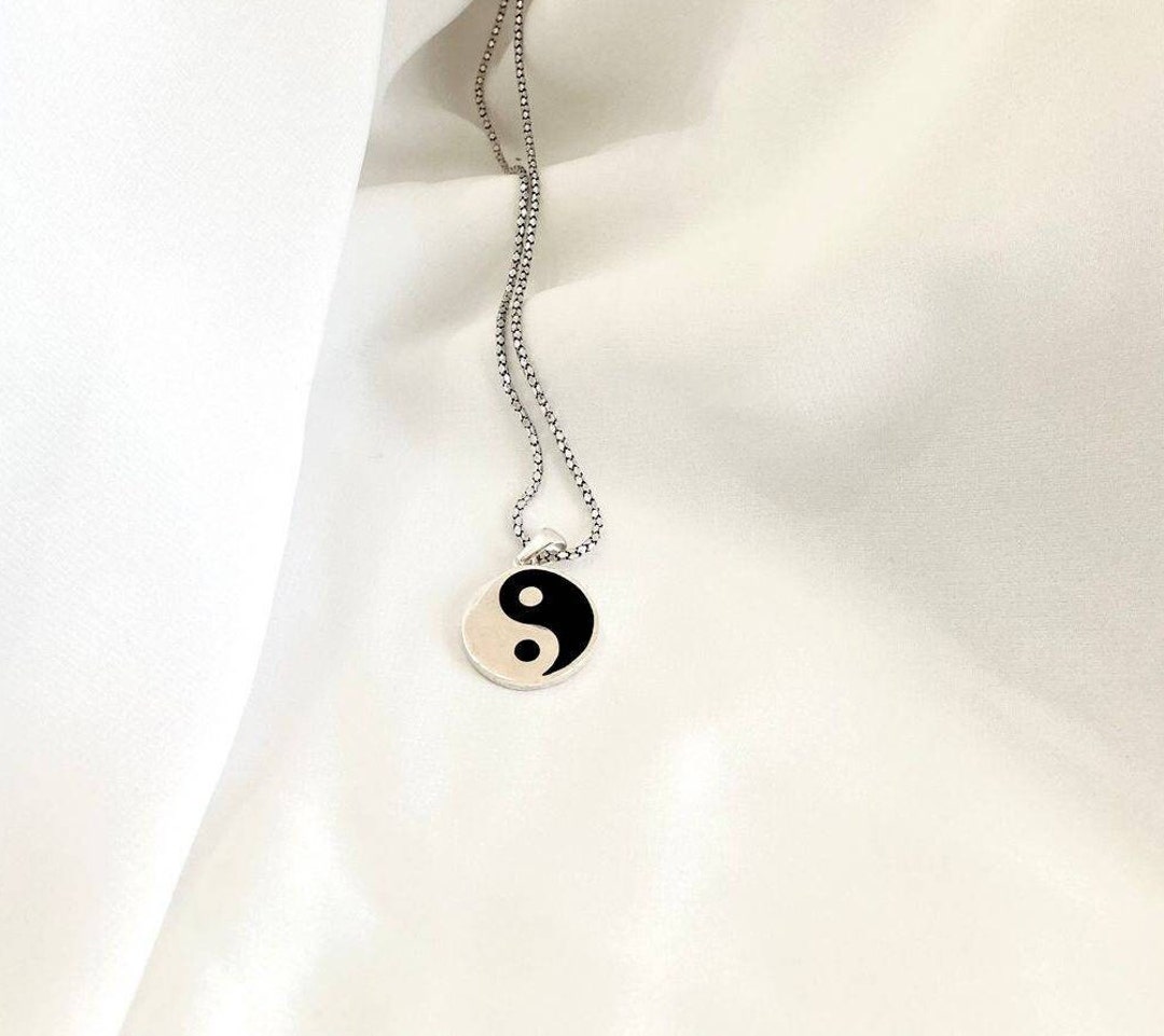 Silver Yin Yang Necklace, Yin Yang Charm, Yoga Jewelery, Yin