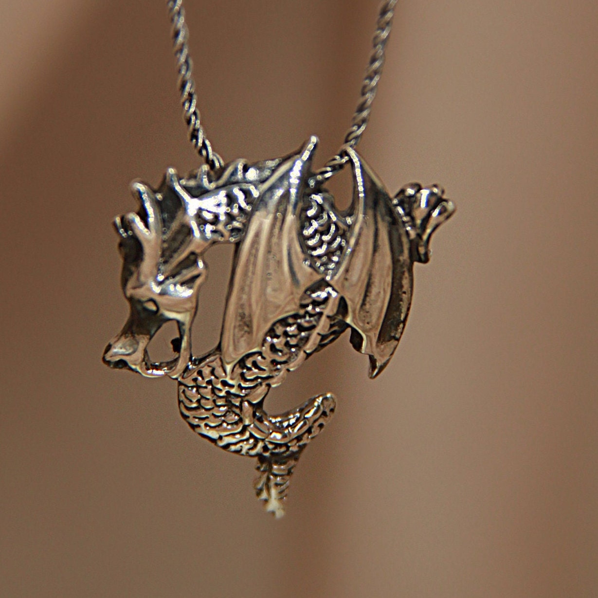 Collana Con Ciondolo Drago In Argento 925 - Gioiello Unisex Con Catena In Pelle Regolabile - Simbolo Di Potere E Saggezza - 3