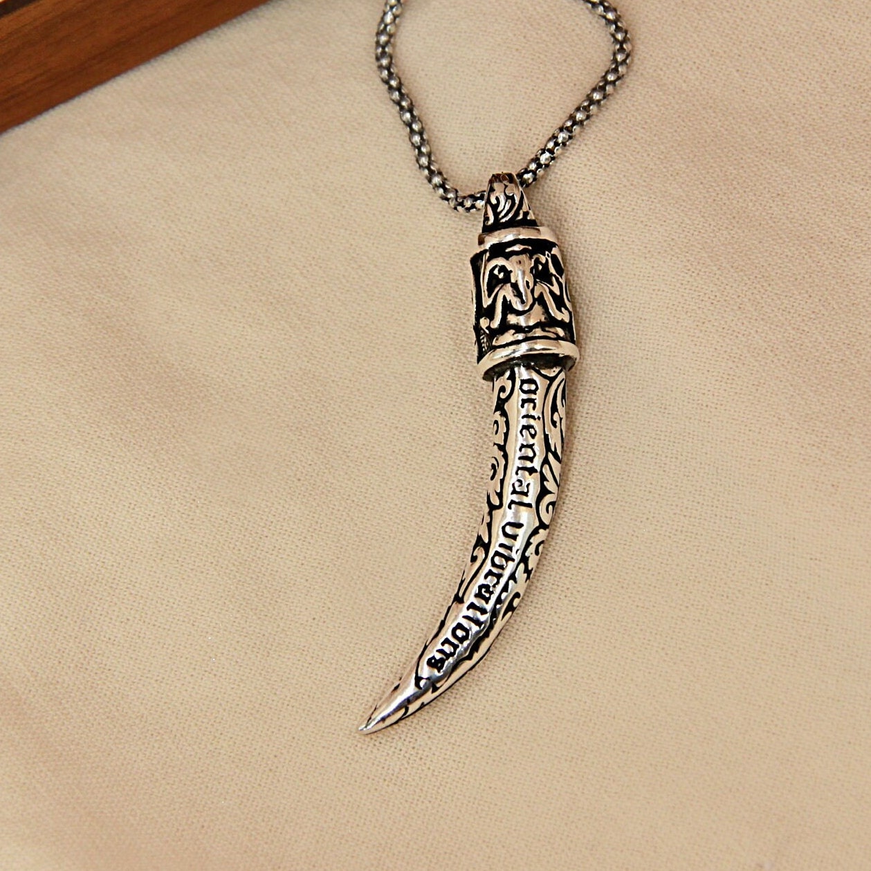 象牙調 ネックレス9本 297g 象牙調 ネックレス9本 297g 象牙調 ネックレス9本 297g 象牙