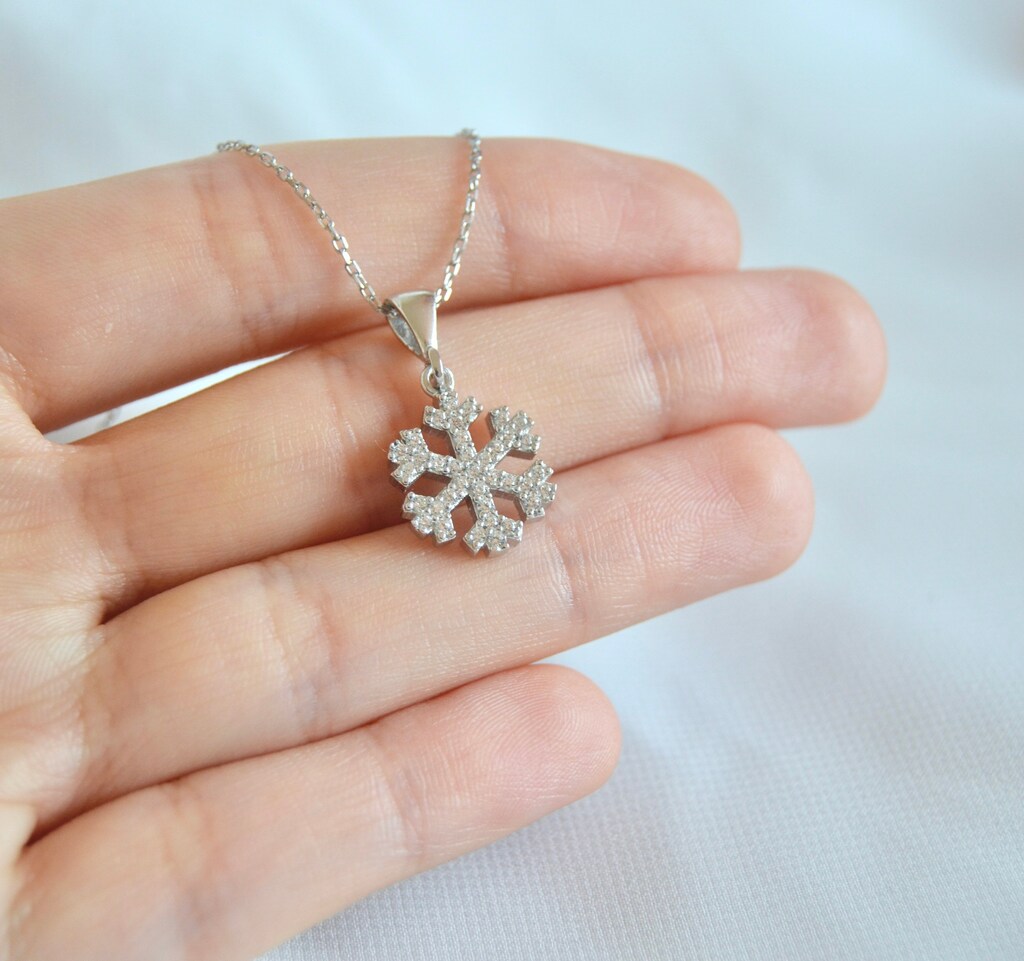EUDORA Collana Fiocco Di Neve In Argento 925 Con Zirconi Cubici – Ciondolo Invernale Con Catena 18 Pollici, Regalo Donna