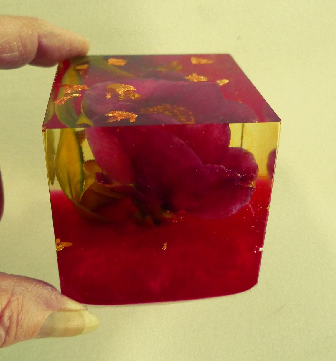 Resin flower cube handmade flower paperweight flowers in Etsy