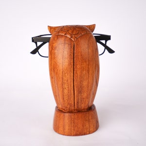 Owl Eyeglasses Stand, Glasses Holder, Wooden Bird Sculpture, Handmade, Sunglasses Organiser, Office Decor, Gift for Mother, Birthday Gift image 7