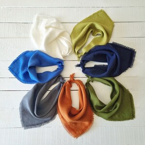 Colors clockwise - caramel, dark gray, cornflower blue, milky white, lime green, navy, moss green