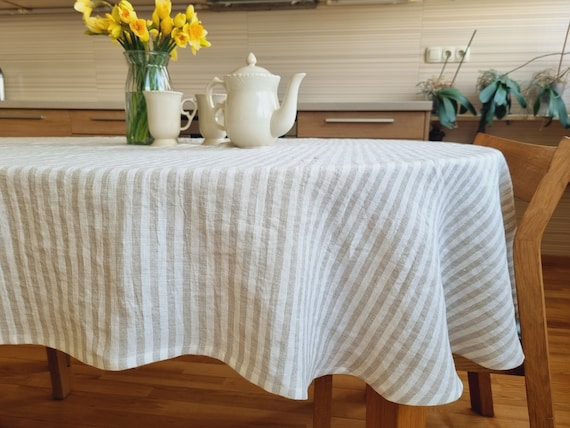 Ovale Leinentischdecke, weiß gestreifte ovale Tischdecke, beige Streifen Leinentischdecke, gestreifte Tischdecke, ovale Tischdecke