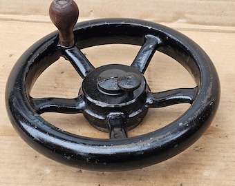 Singer 29K Leather Patcher Industrial Sewing Machine Hand crank only