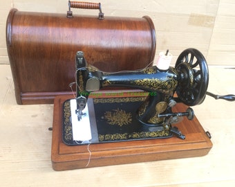Antique Singer VS3 Hand-Crank Sewing Machine: Scrolls & Roses Decor