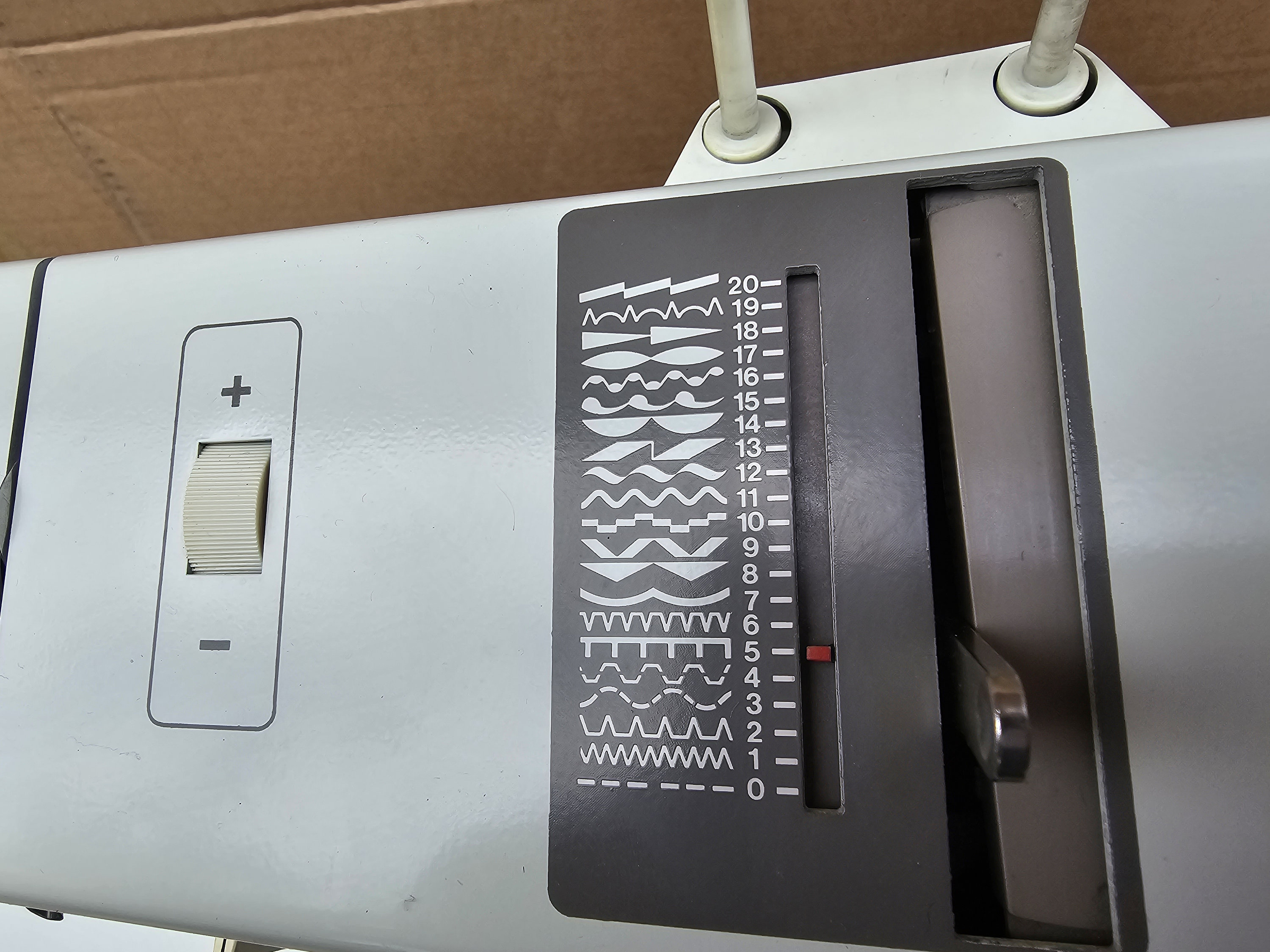 Bernina 932 Electronic Multi Stitch Sewing Machine With Instruction