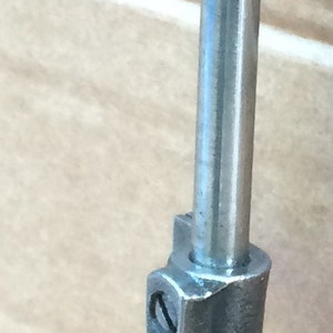 Antique Singer 48K sewing machine Presser Foot Pressure bar