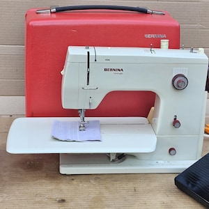 Bernina 807 Free-Arm Multi- Decorative Stitch Sewing machine