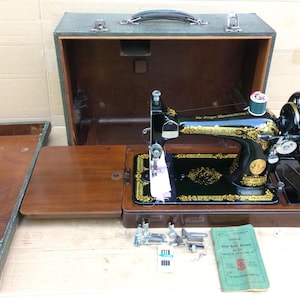 Singer 28K handslinger Naaimachine met opbergkoffer