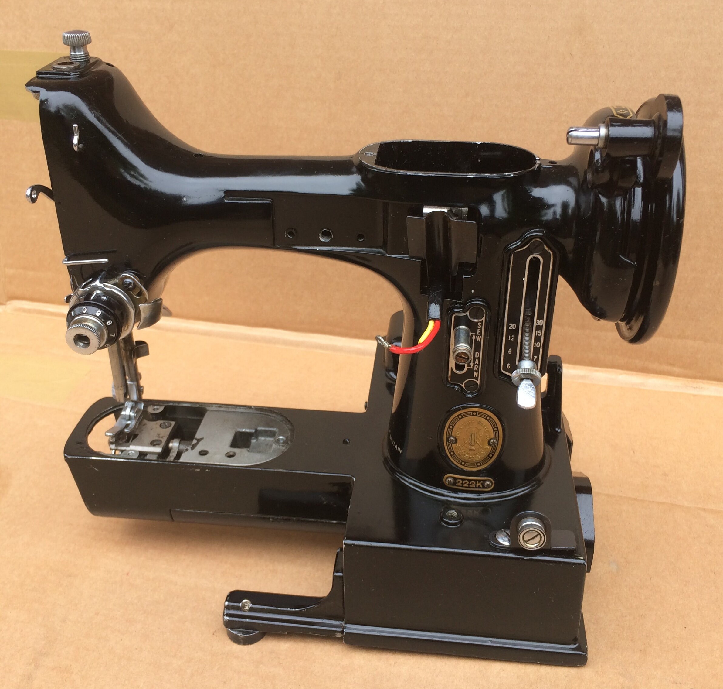 Singer Featherweight 222K for sale Only 2 left at 75
