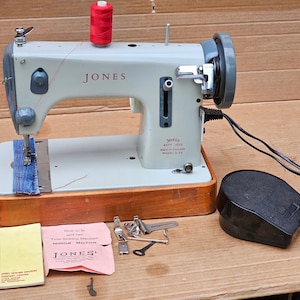 Jones D59 Vintage Electric sewing machine with instruction manual