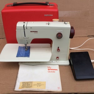 Bernina 807 Minimatic Zig Zag Multi- Decorative Stitch Sewing machine with Instruction Manual