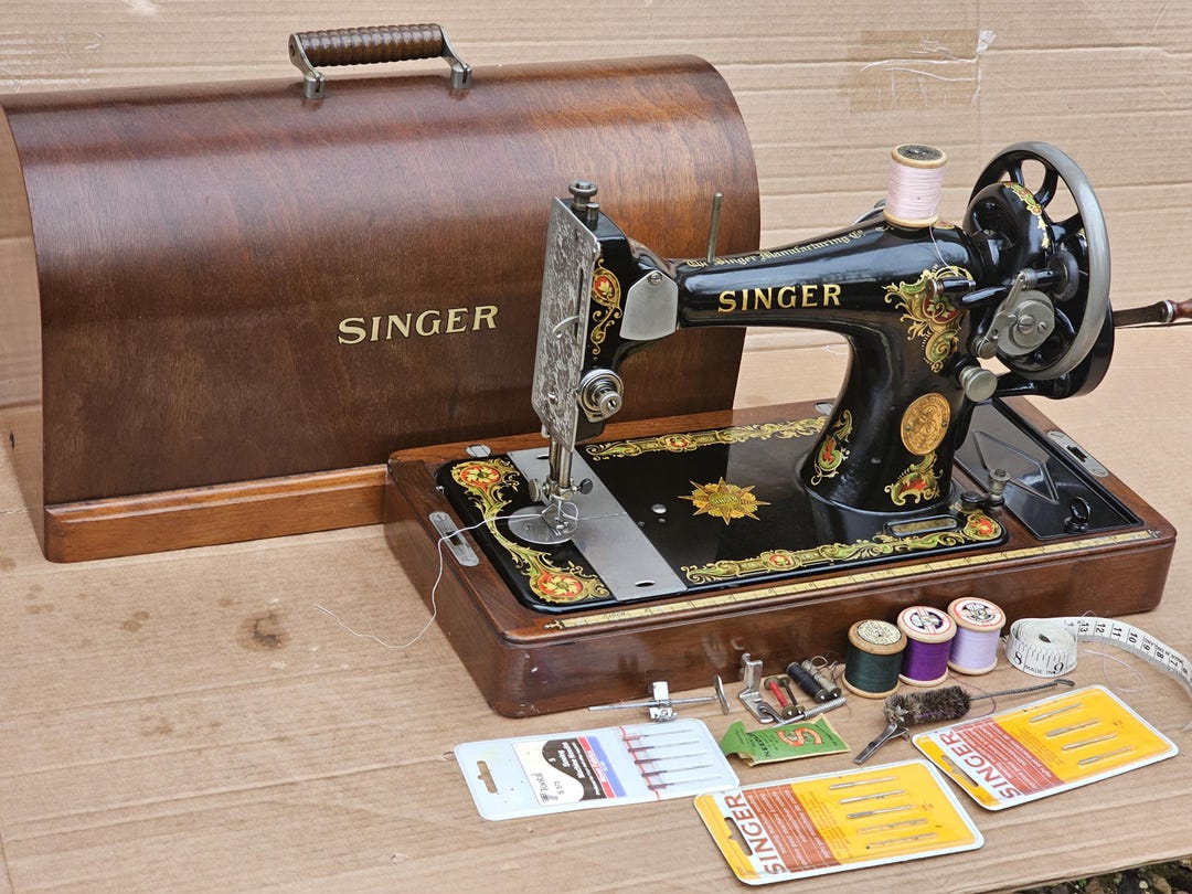 Singer 128K With La Vencedora Indian Star Variant Decals With