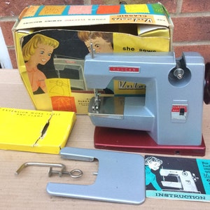 Vulcan classic child&#39;s electric sewing machine battery powered with instruction manual