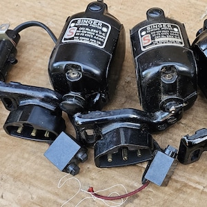 Singer sewing machine x 3 motors