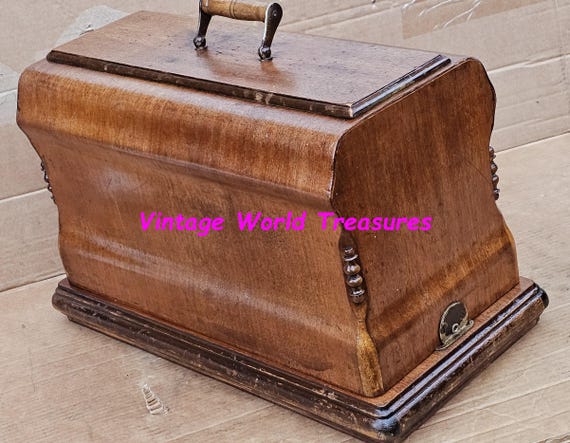 Jones C.S Family Hand Crank Vintage Sewing Machine - Etsy