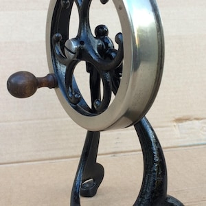Frister Rossmann chain stitch sewing machine hand crank only