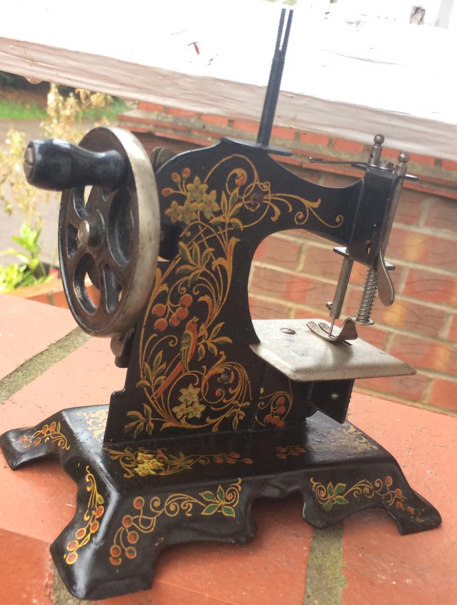 Vintage Muller Toy, Child's Sewing Machine, Retro Childs Sewing Machine