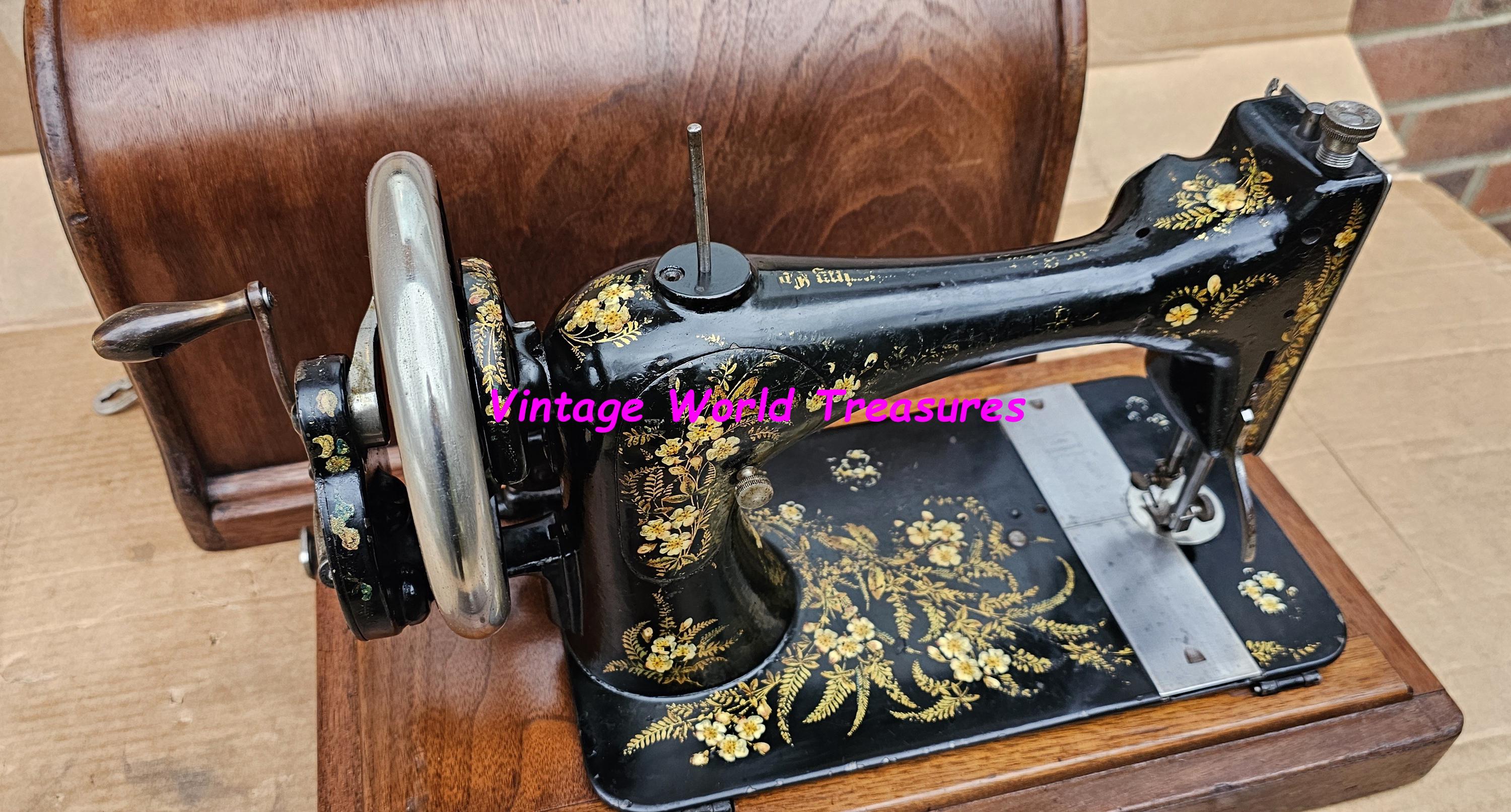 vintage an・an no.3 Antique Singer VS3 Hand-crank Sewing Machine With Wild Roses