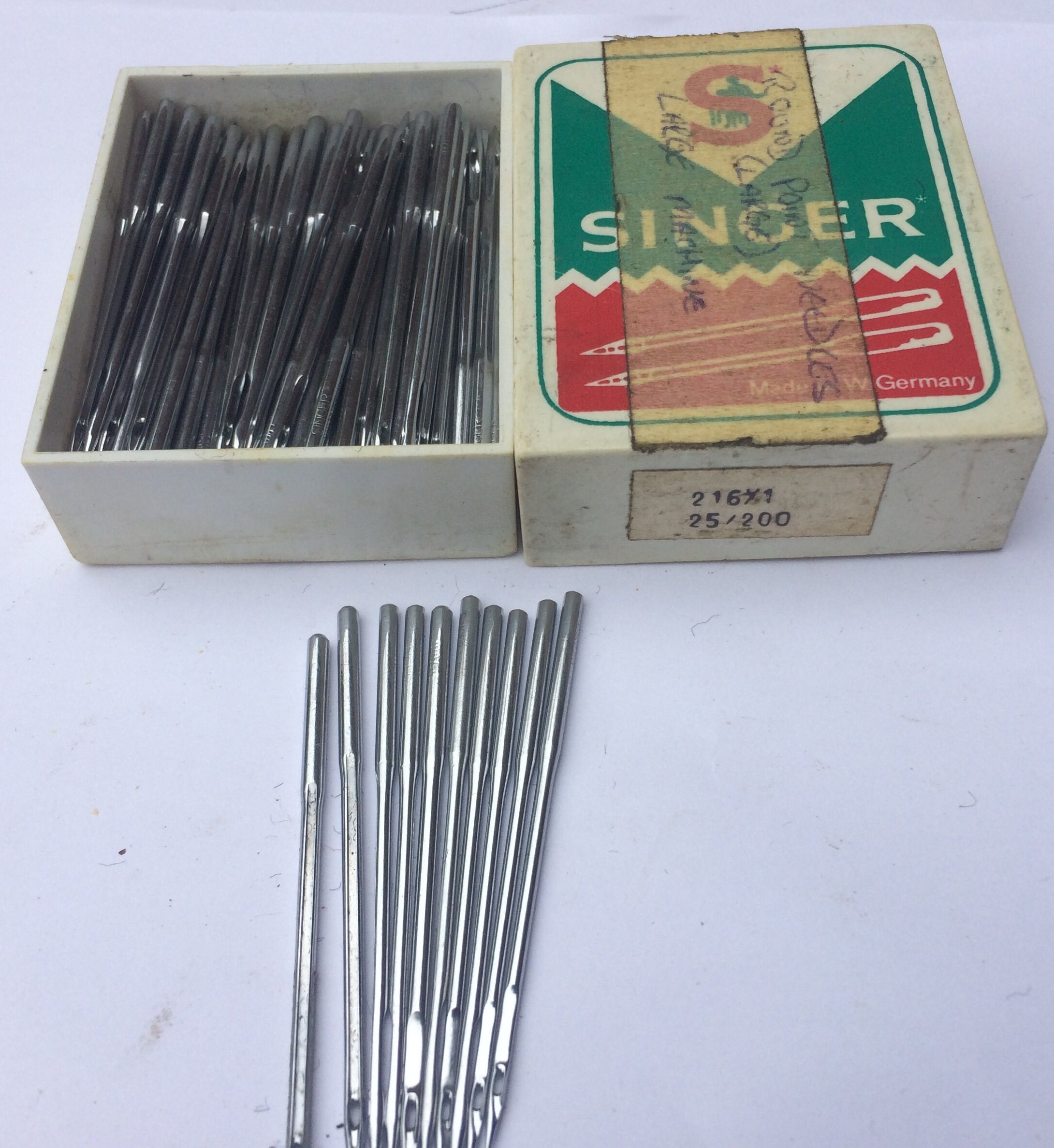 Standard Fit Domestic Sewing Machine Needles Size 9/70 11/80 14/90 16/100  18/110, Jean Sewing Machine Needle Denim Sewing Needle 