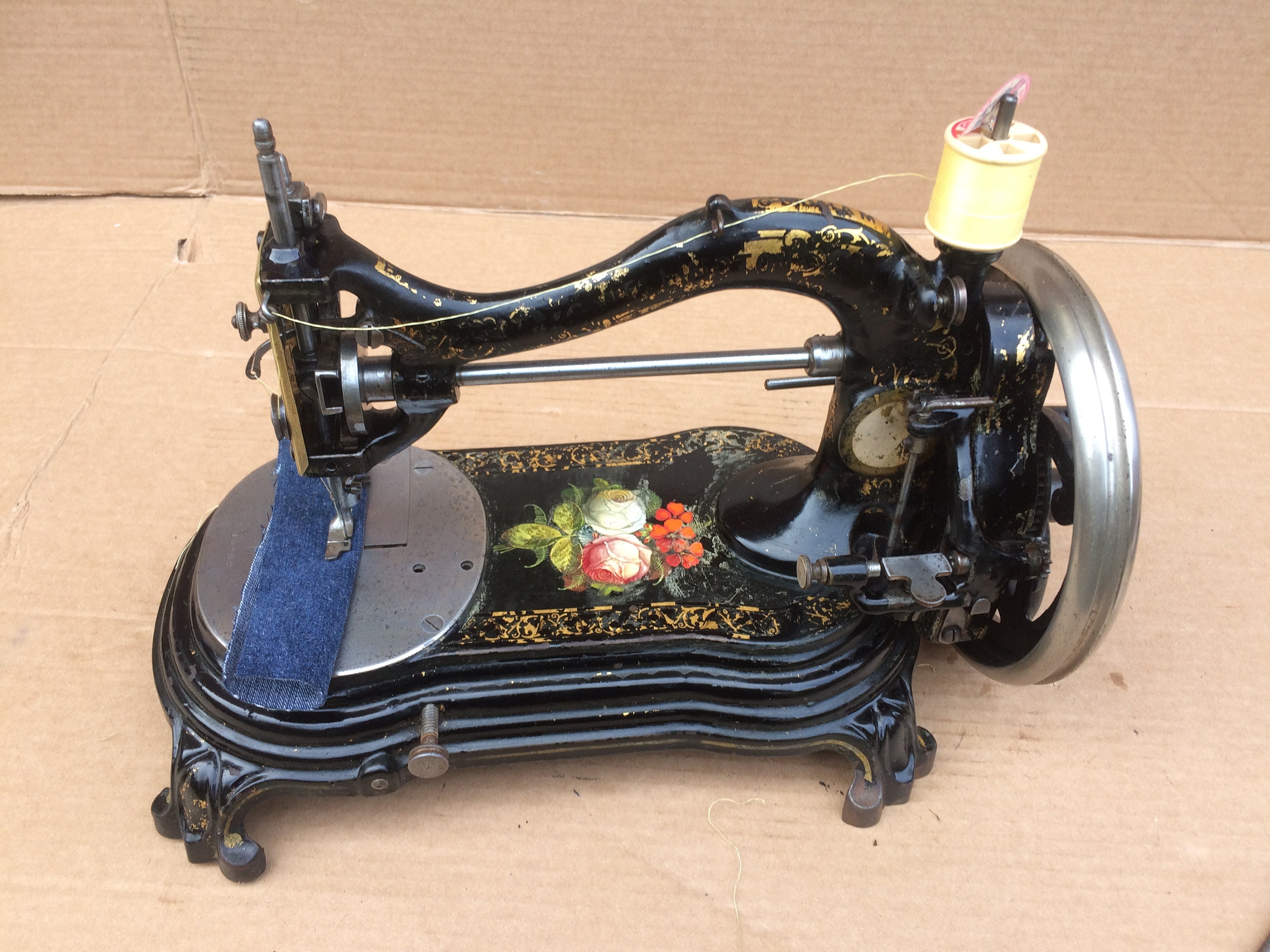 Antique Bradbury Wellington Lockstitch Hand Crank Sewing Machine