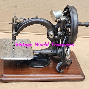 Antique Willcox and Gibbs Chain-stitch Sewing machine