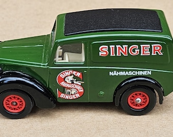 Singer Morris model car