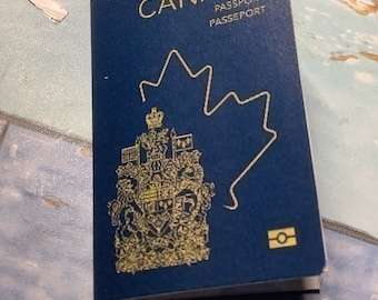 Doll size CANADA passport