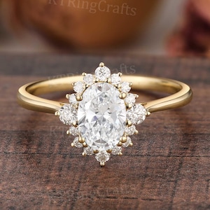 Anello di fidanzamento con diamante creato in laboratorio ovale Halo Anello di fidanzamento Halo Anello in oro giallo massiccio 14k con diamante creato in laboratorio Anello floreale Anello di proposta